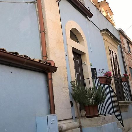 Dimora Del Pero Villa Palazzolo Acreide Bagian luar foto